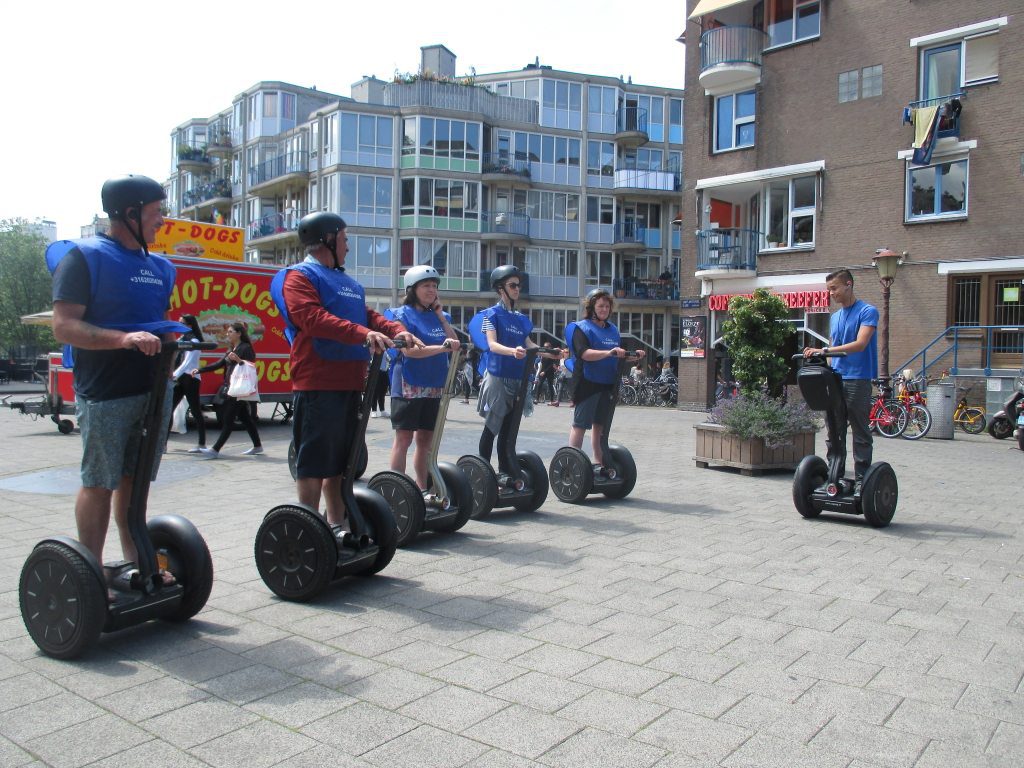 axiwi-communicatie-systeem-rondleiding-segway-groep