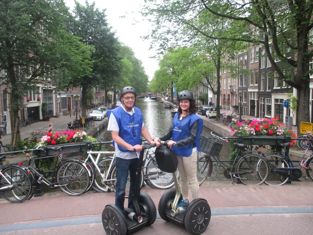 axiwi-communicatie-systeem-rondleiding-segway-groep-gracht